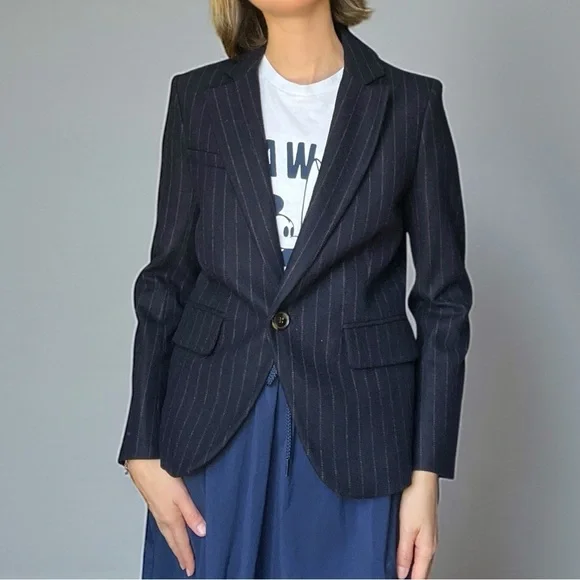 Veronica Beard Tyra Dickey Navy Pinstripe Blazer Jacket Preppy Academia Size 2 - Picture 2 of 15